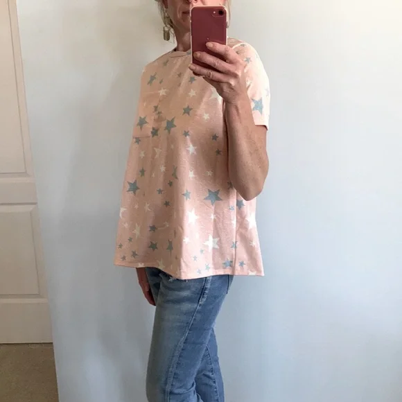 Peach Color Star Print Short Sleeve Tee - Picture 3 of 7